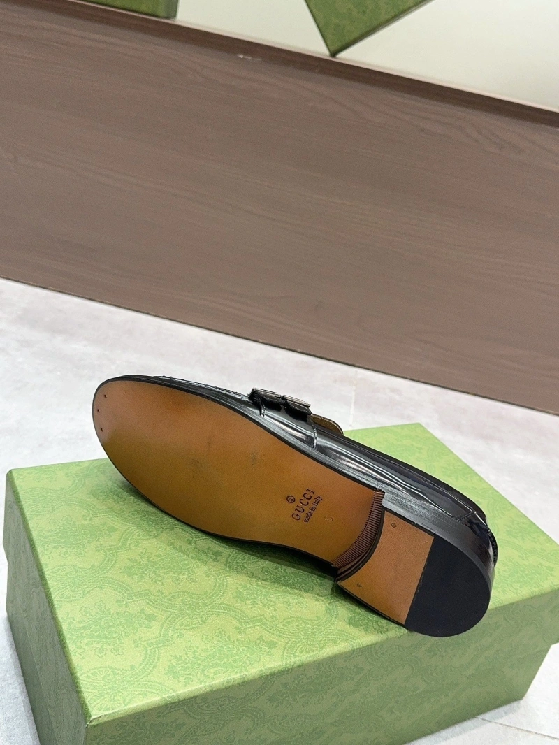 Versatile Gxccx Leather Shoes 165764
