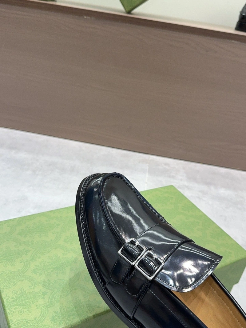 Versatile Gxccx Leather Shoes 165764