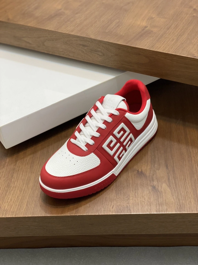 Versatile Gxvxnchy Sneakers 154681