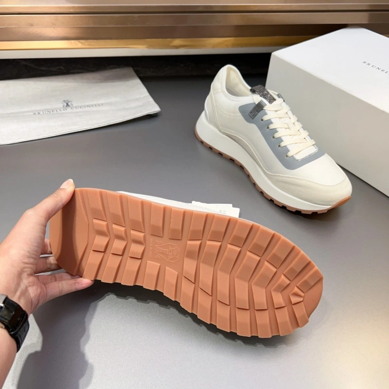 Versatile Brxnxllo Cxcxnelli Sneakers 114308
