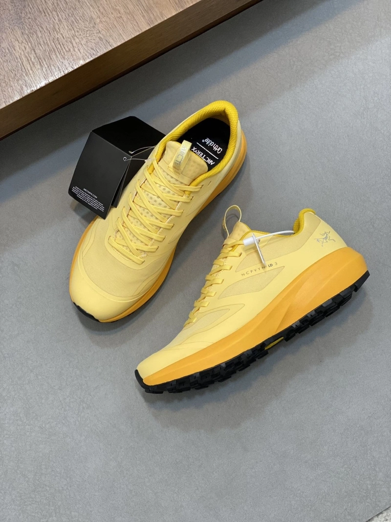 EyeCatching Othxr Sneakers 216854
