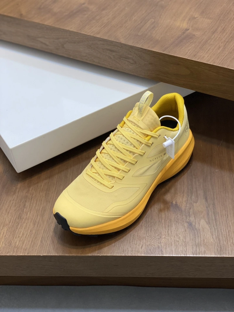 EyeCatching Othxr Sneakers 216854