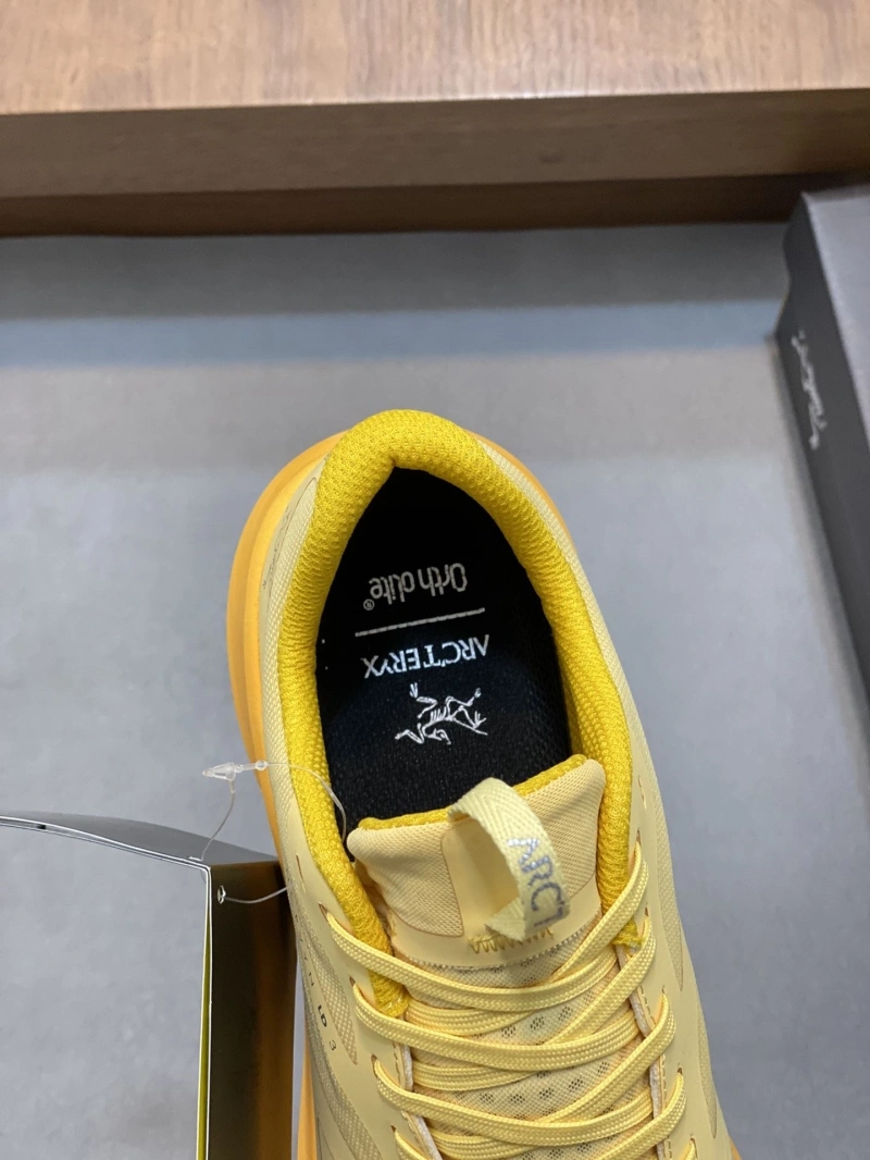 EyeCatching Othxr Sneakers 216854