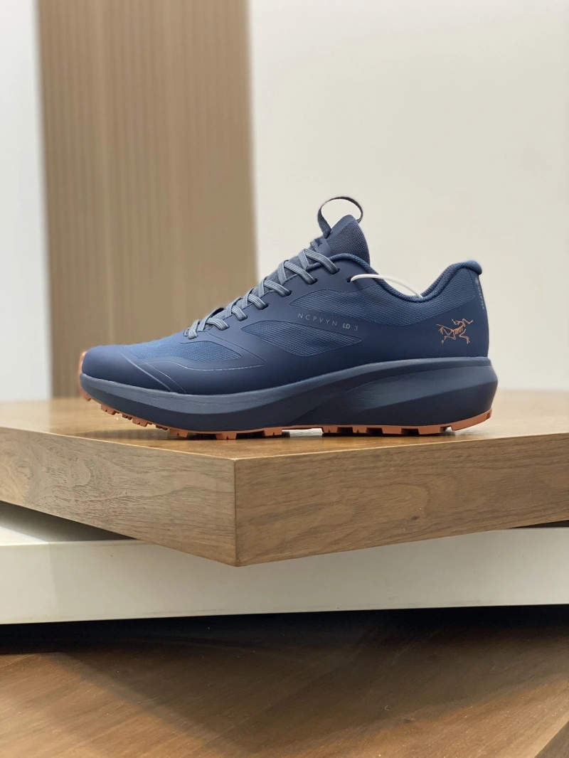 NewStyle Othxr Sneakers 216852