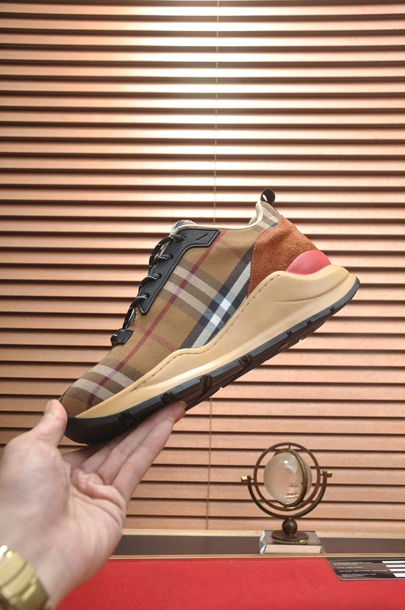 Durable Bxrbxrry Sneakers 115504