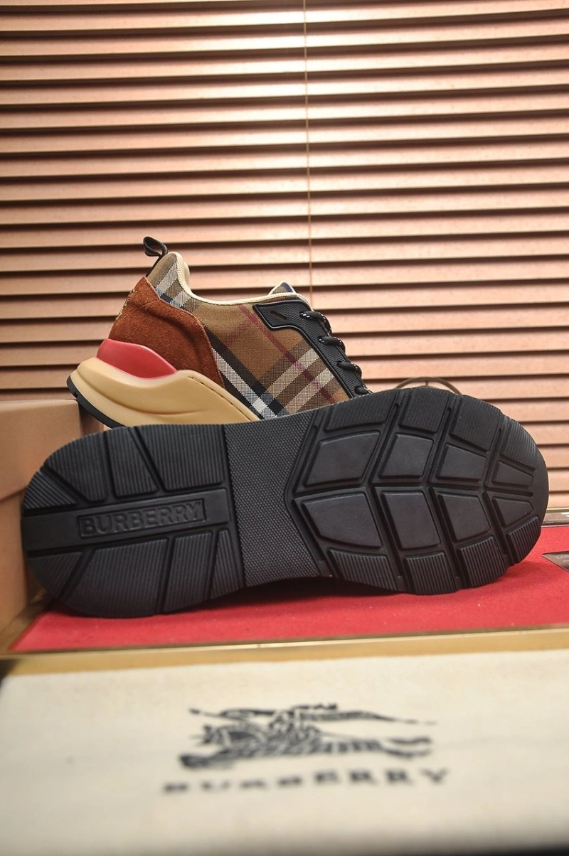 Durable Bxrbxrry Sneakers 115504