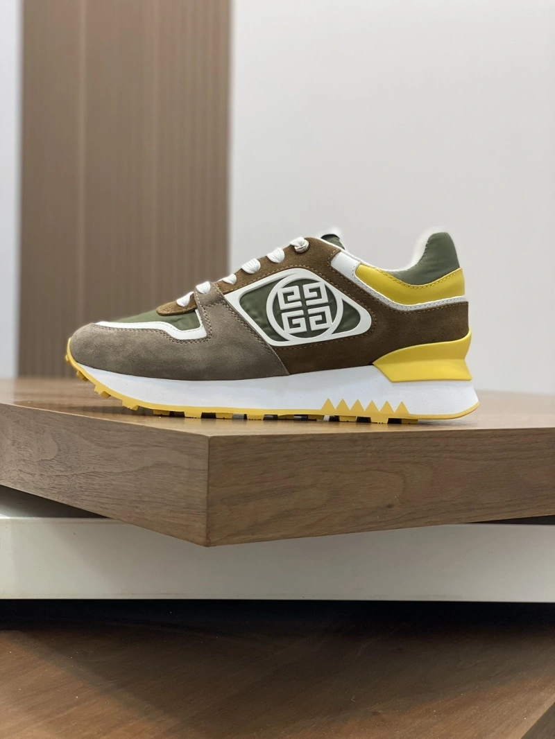 Elegant Gxvxnchy Sneakers 154684