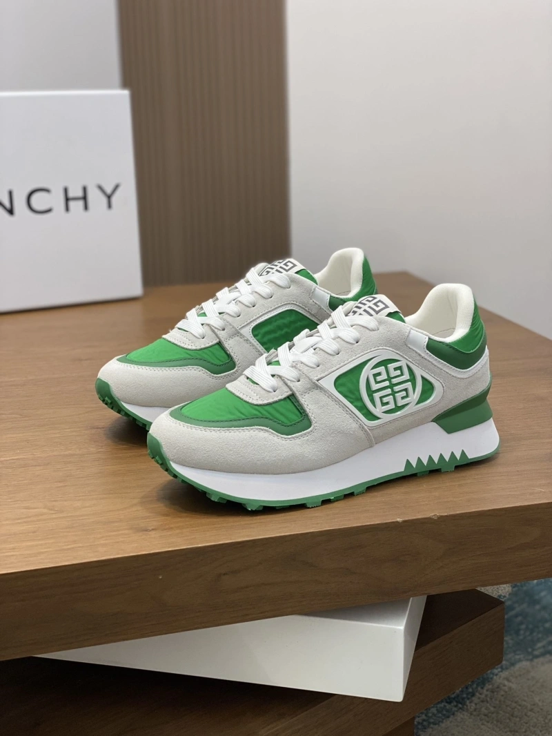 Gxvxnchy Sneakers Stylish 154674