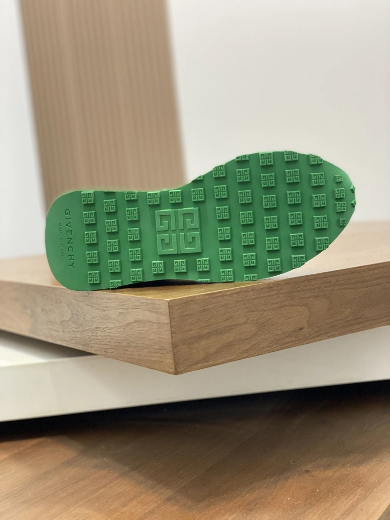 Gxvxnchy Sneakers BestValue 154675