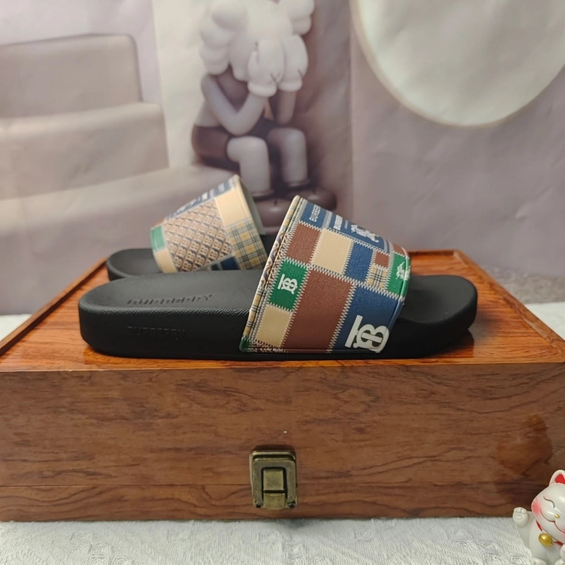 Bxrbxrry Slippers Sleek 115581