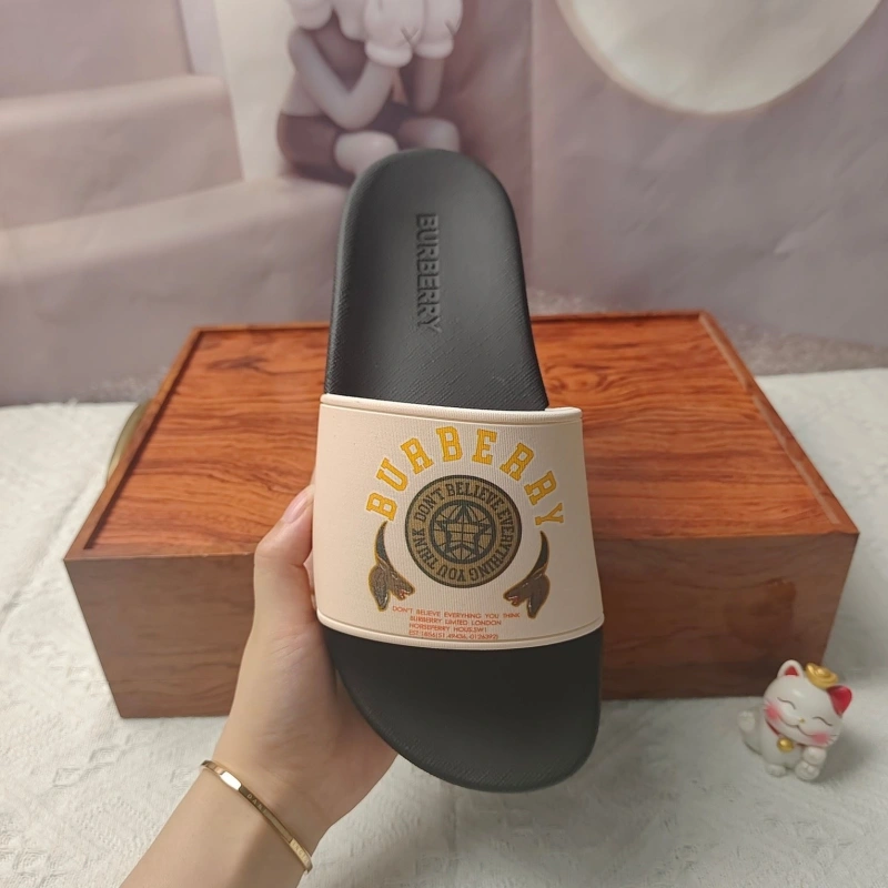 Comfortable Bxrbxrry Slippers 115589