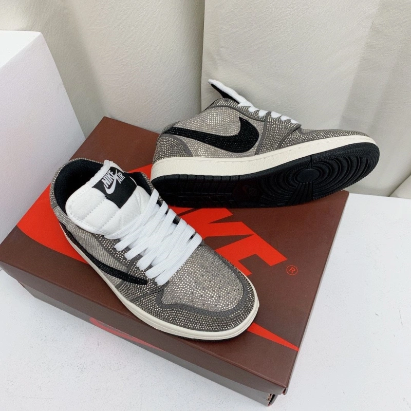 EyeCatching Nxkx Sneakers 200181