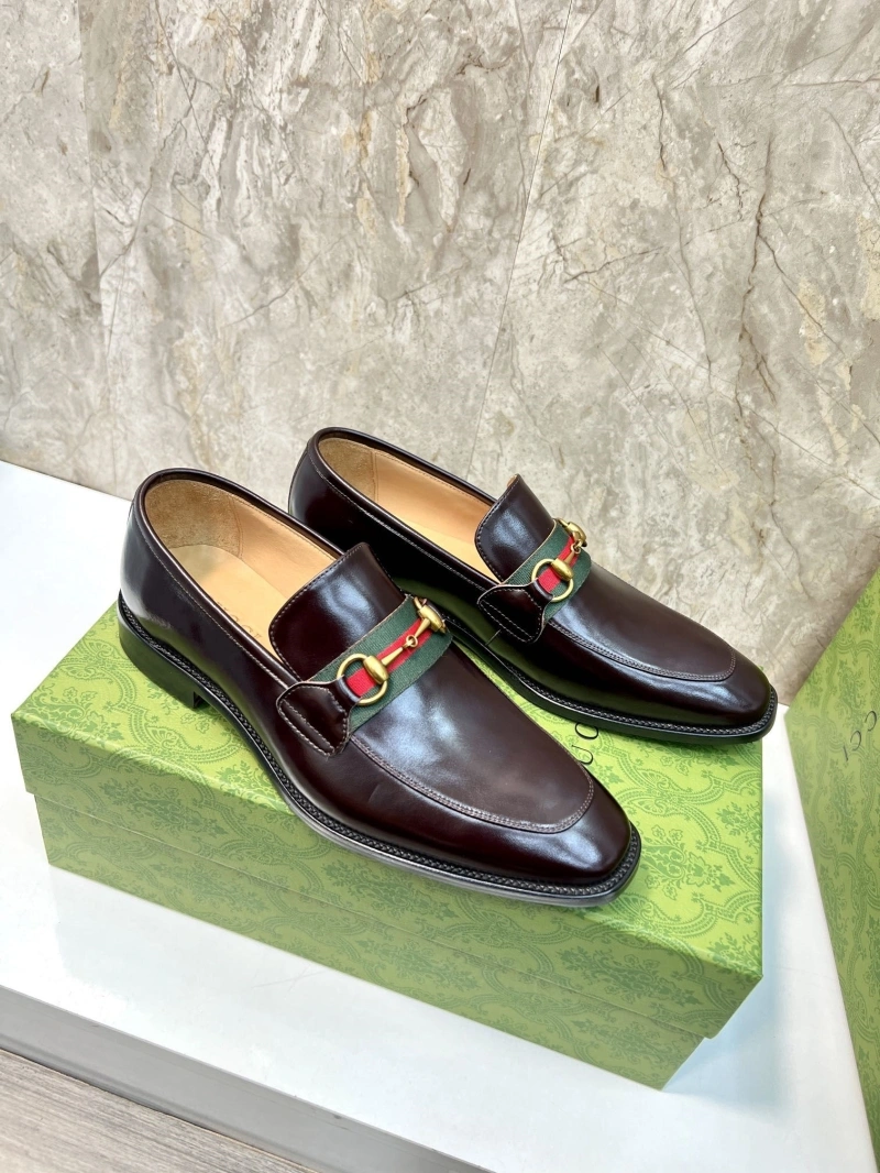 Versatile Gxccx Slippers 166526