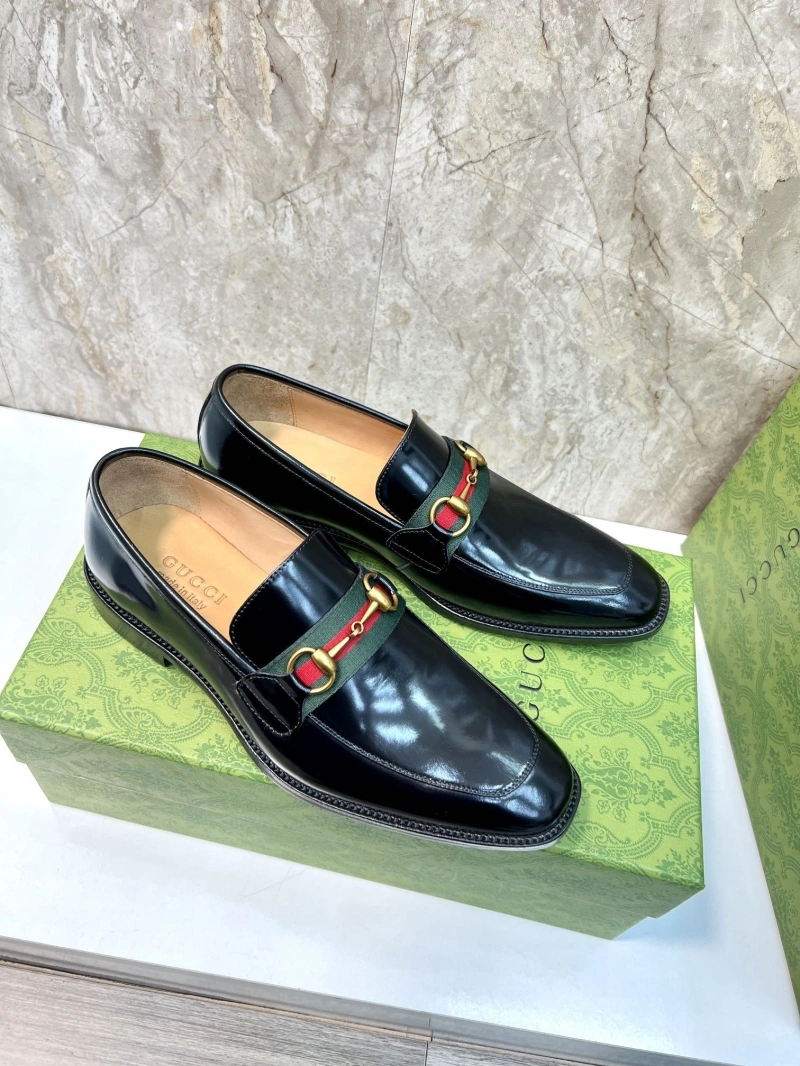 Resilient Gxccx Slippers 166525