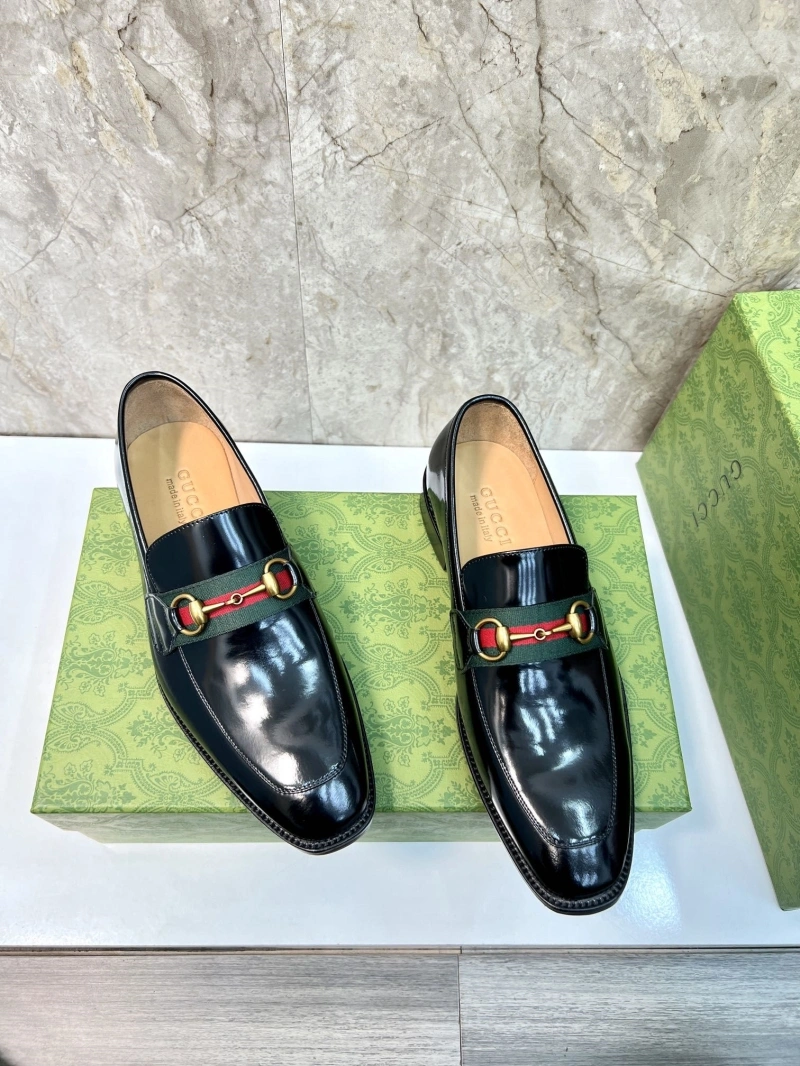Resilient Gxccx Slippers 166525