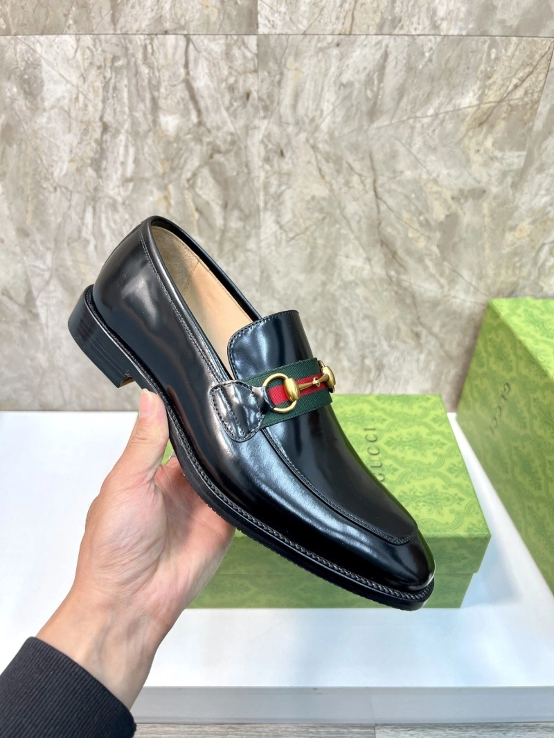 Resilient Gxccx Slippers 166525