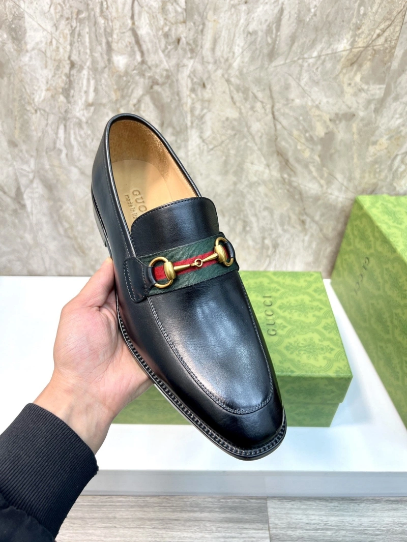 EyeCatching Gxccx Slippers 166524