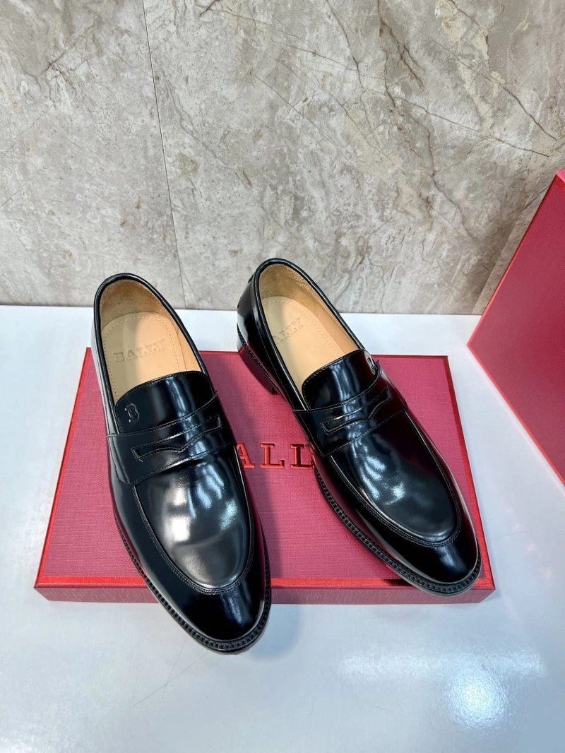 Minimalist Bxrbxrry Leather Shoes 115610