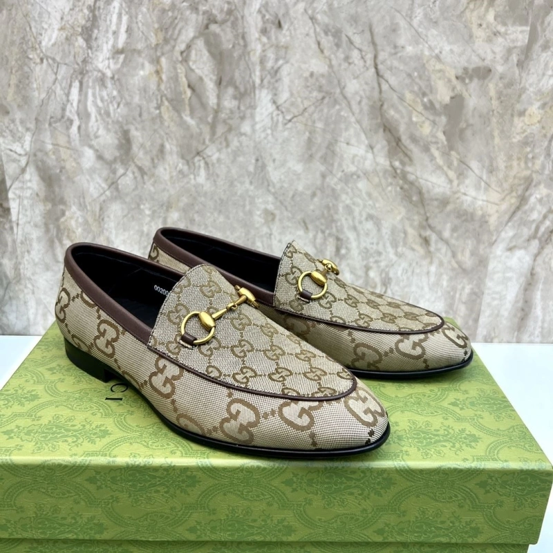 Gxccx Slippers Vibrant 166515