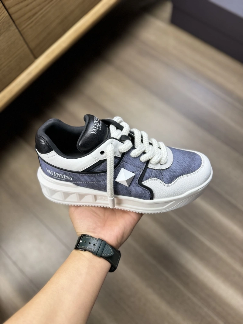 Unique Vxlxntino Sneakers 232930