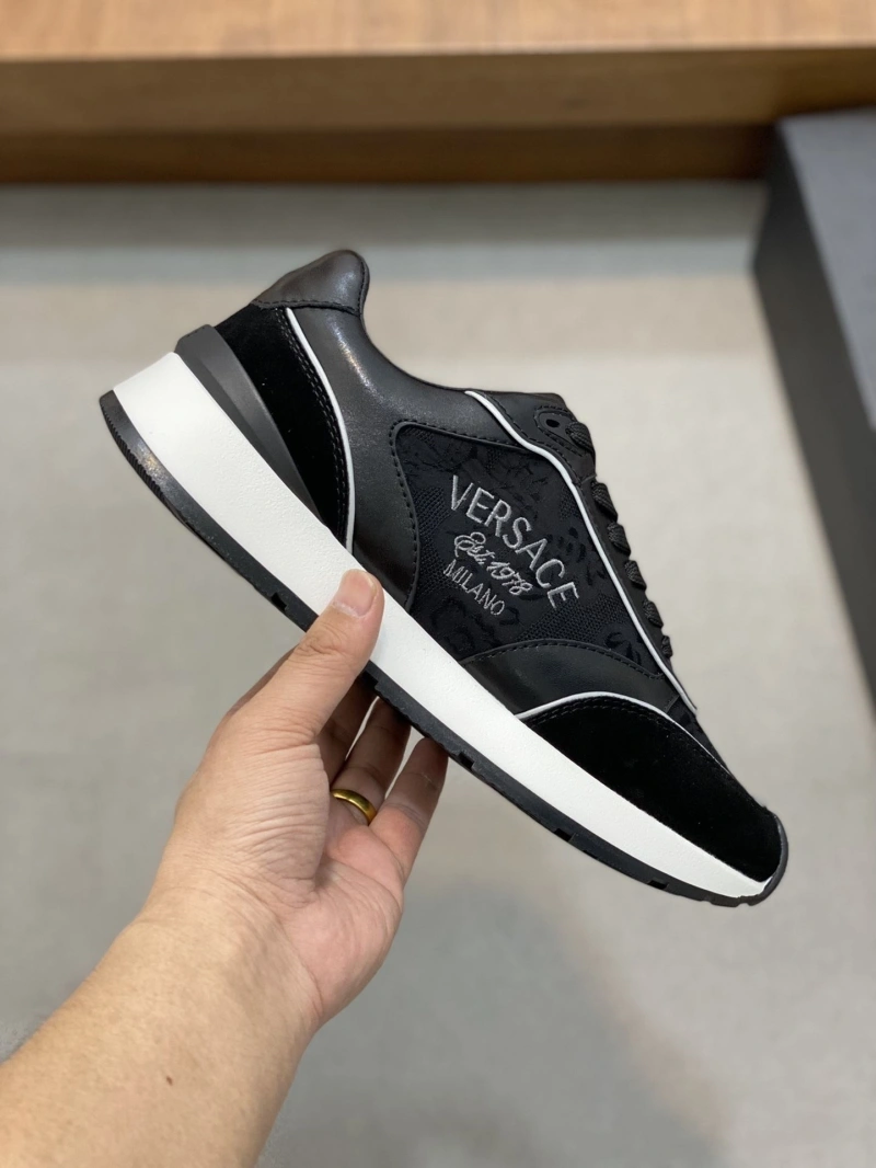Gxvxnchy Sneakers TopPick 154663