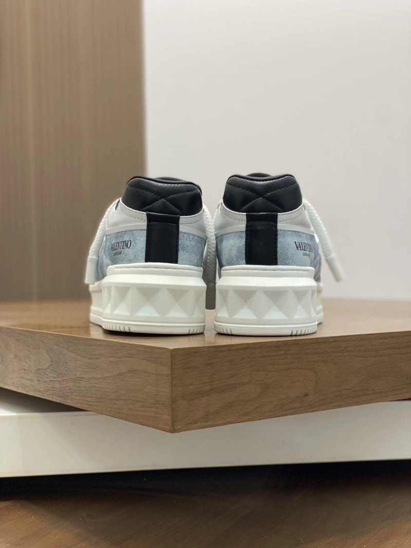 Durable Vxlxntino Sneakers 232928