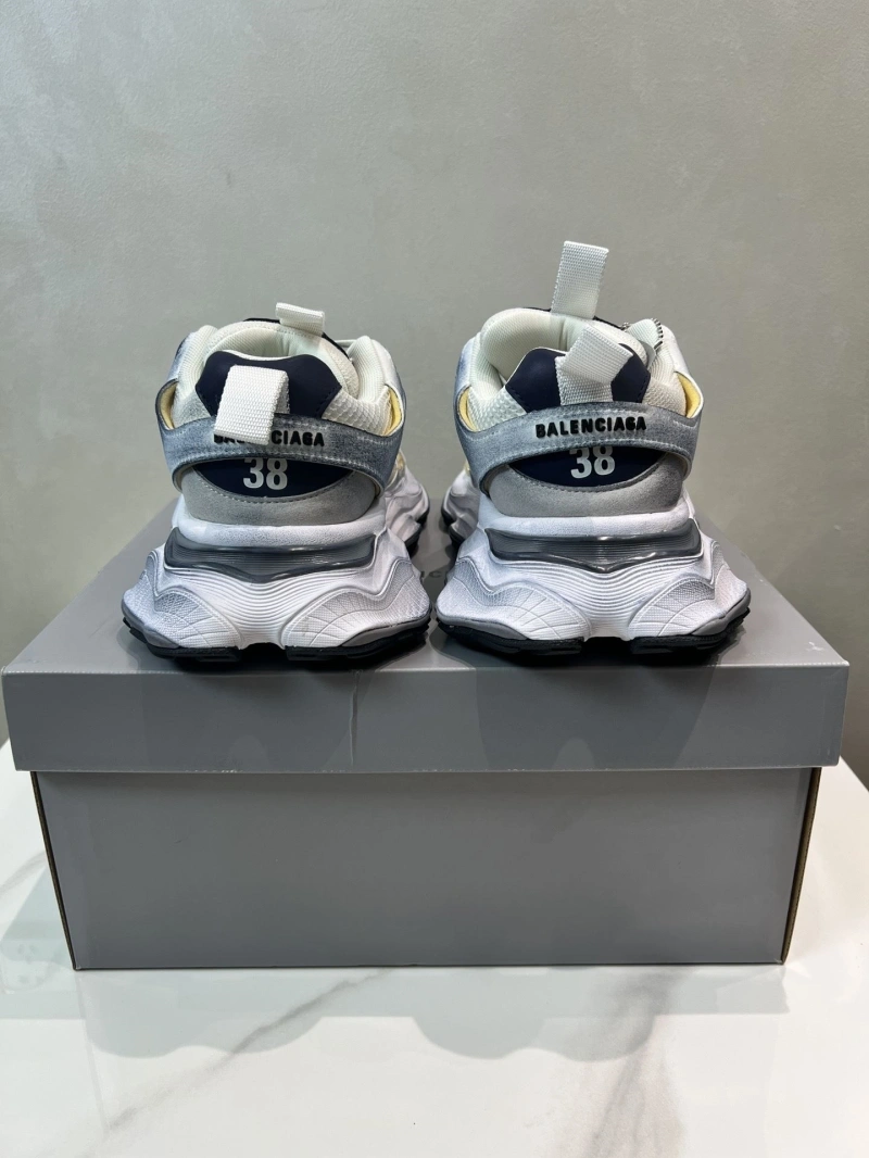 Efficient Bxlxnciaga Sneakers 110418