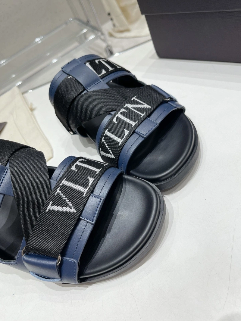 Elegant Vxlxntino Slippers 233153