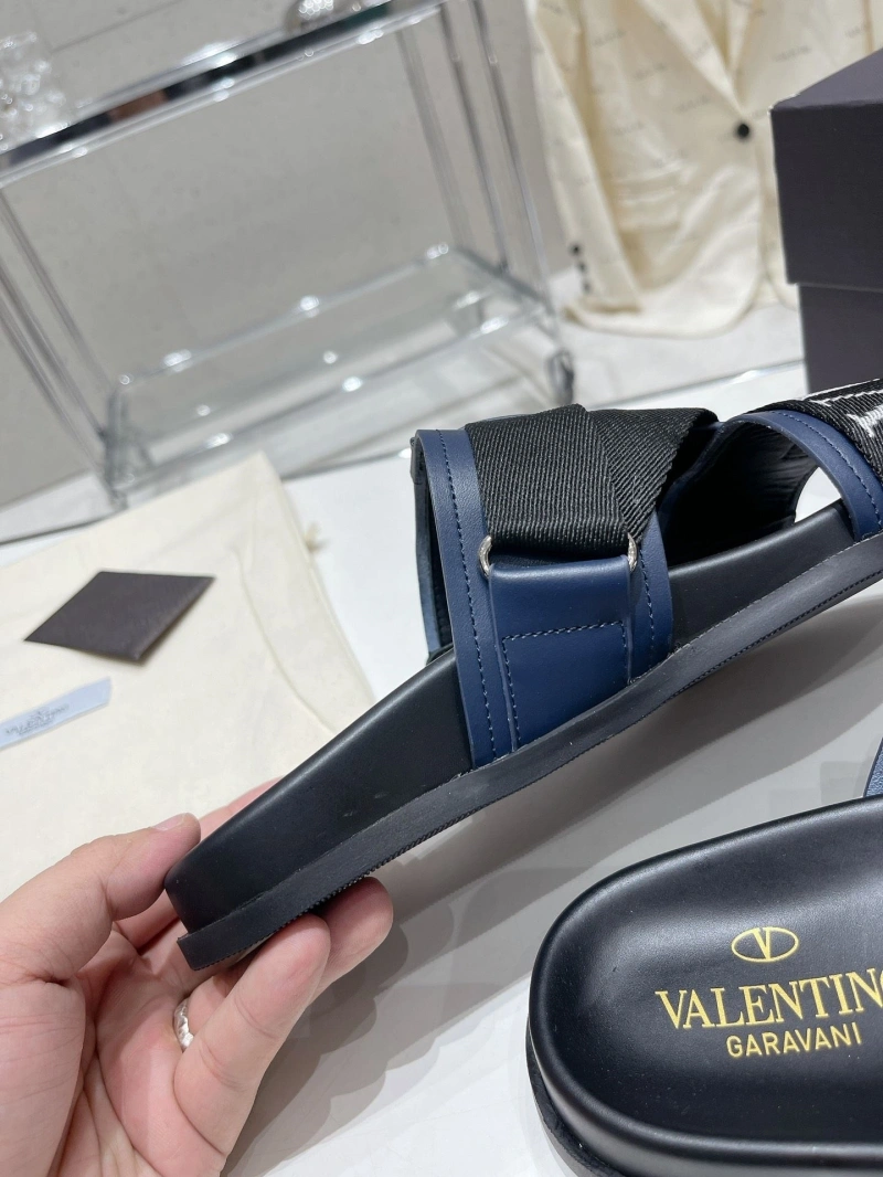 Elegant Vxlxntino Slippers 233153