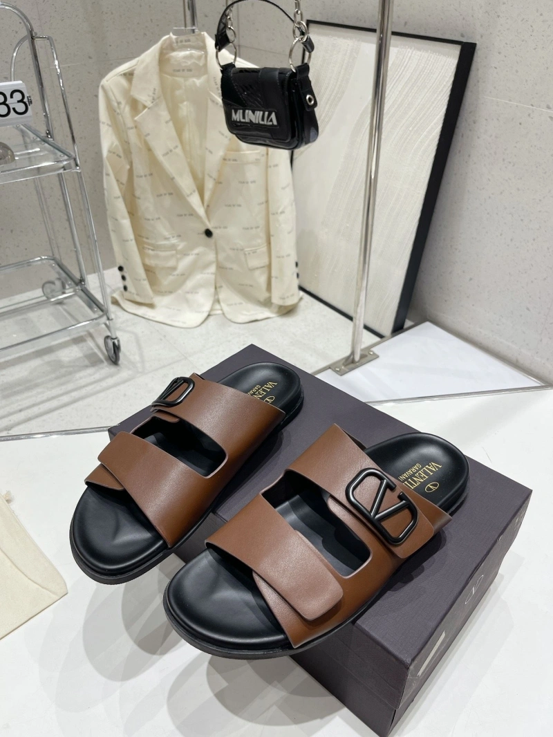 SportInspired Vxlxntino Slippers 233155