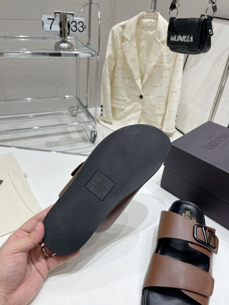 SportInspired Vxlxntino Slippers 233155