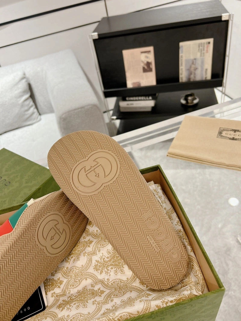Gxccx Slippers Flexible 166505