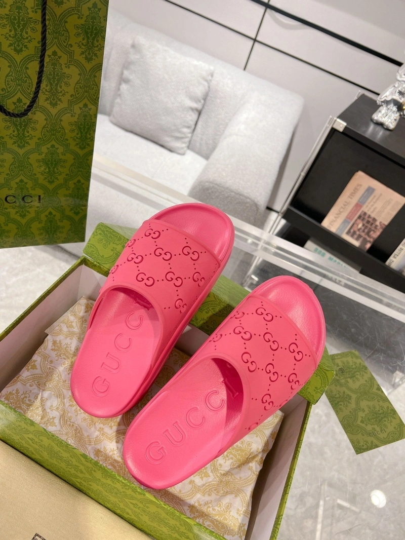 Affordable Gxccx Slippers 166503