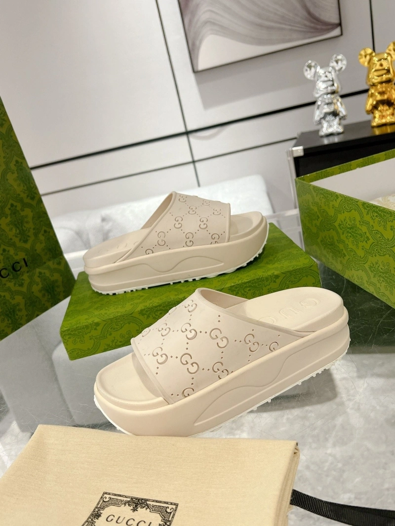 Gxccx Slippers Bold 166489