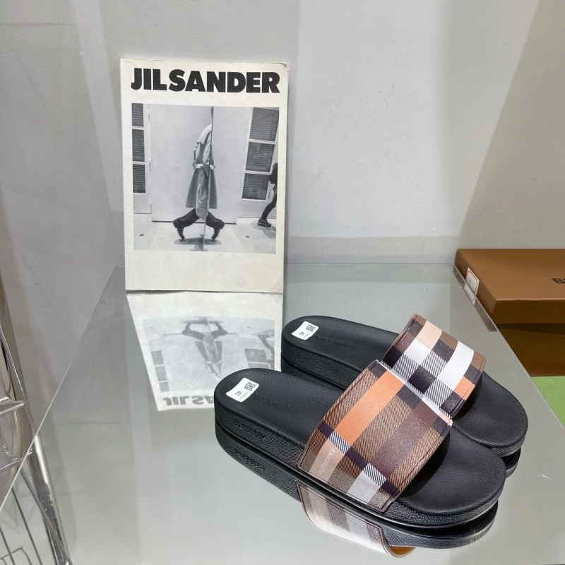 Bxrbxrry Slippers ModernLook 115573