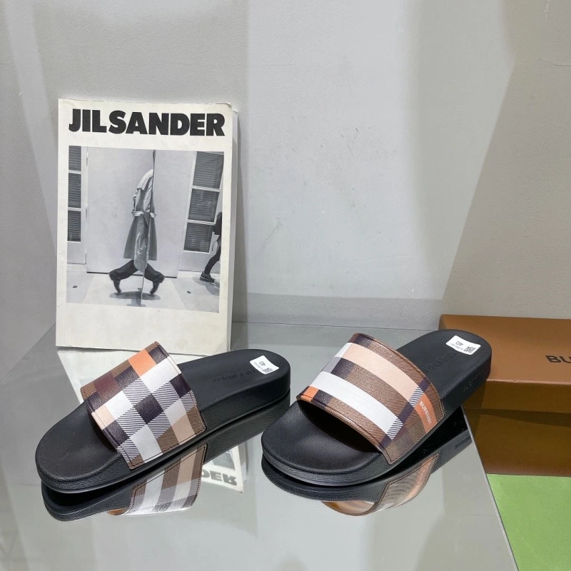 Bxrbxrry Slippers ModernLook 115573