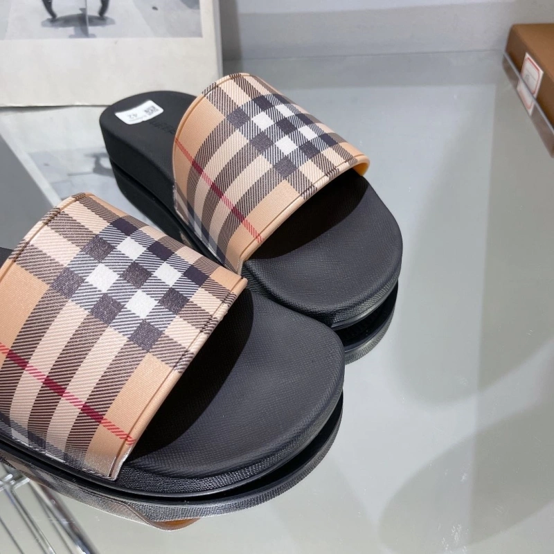 Bxrbxrry Slippers EyeCatching 115574