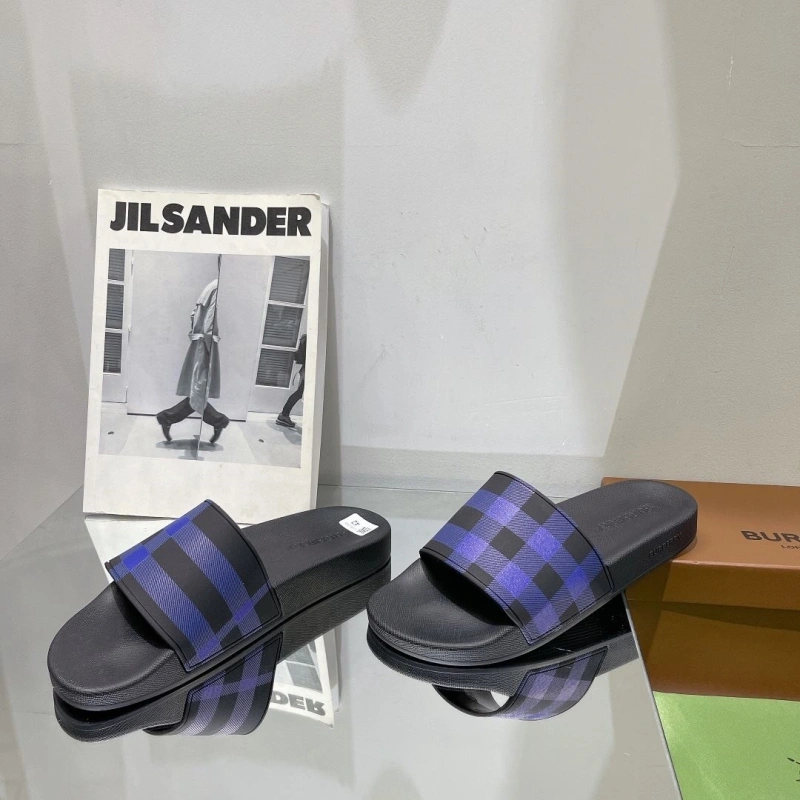 Bxrbxrry Slippers Unique 115575