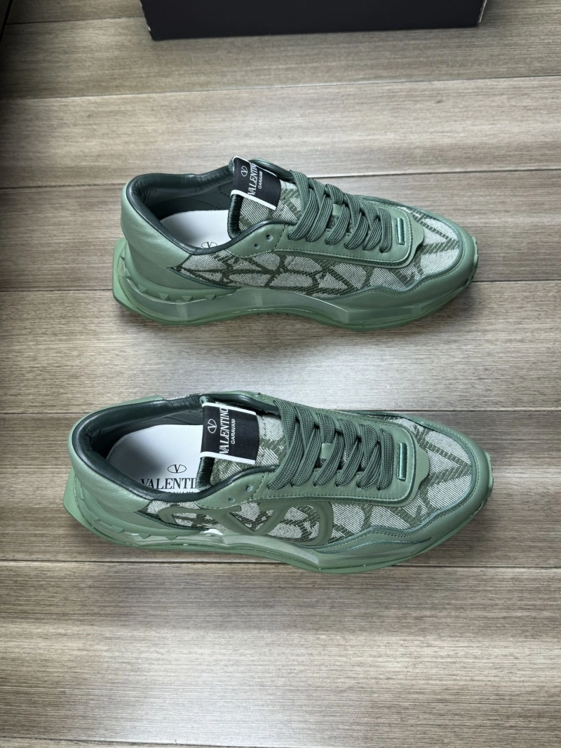 GoAnywhere Vxlxntino Sneakers 232916