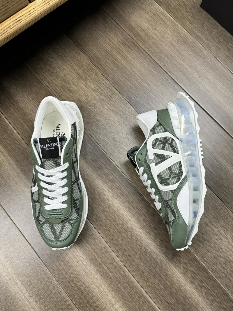 Vibrant Vxlxntino Sneakers 232915