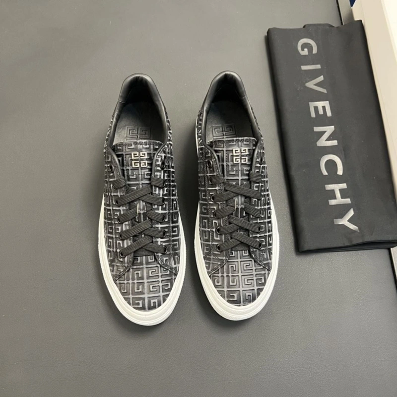 Gxccx Sneakers Affordable 165948