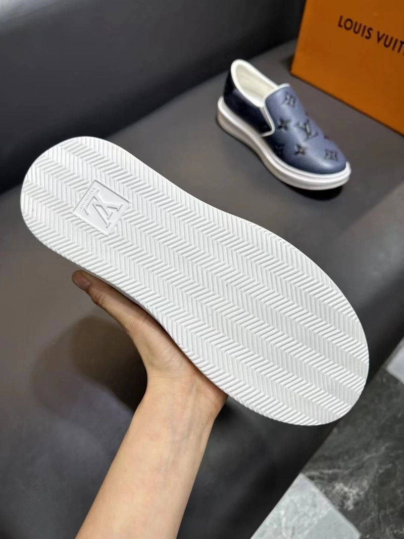 Gxccx Sneakers Sophisticated 165938