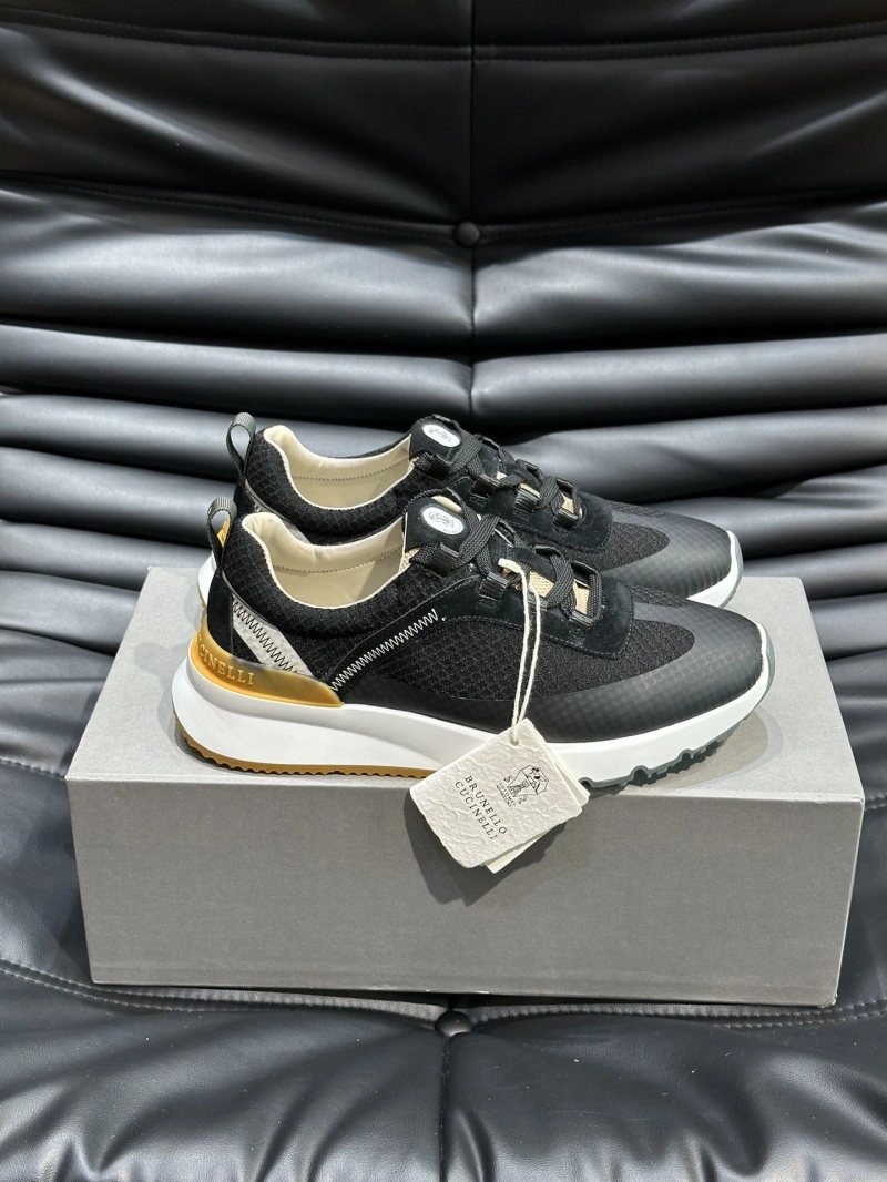 Versatile Brxnxllo Cxcxnelli Sneakers 114282