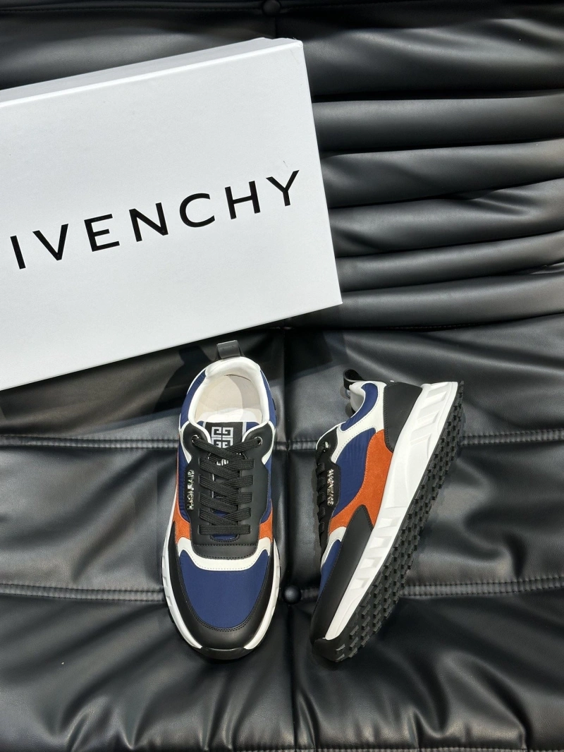 Lightweight Gxvxnchy Sneakers 154665