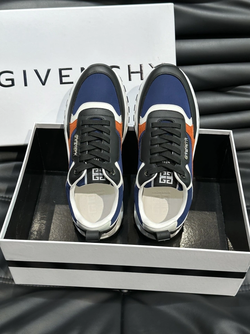 Lightweight Gxvxnchy Sneakers 154665