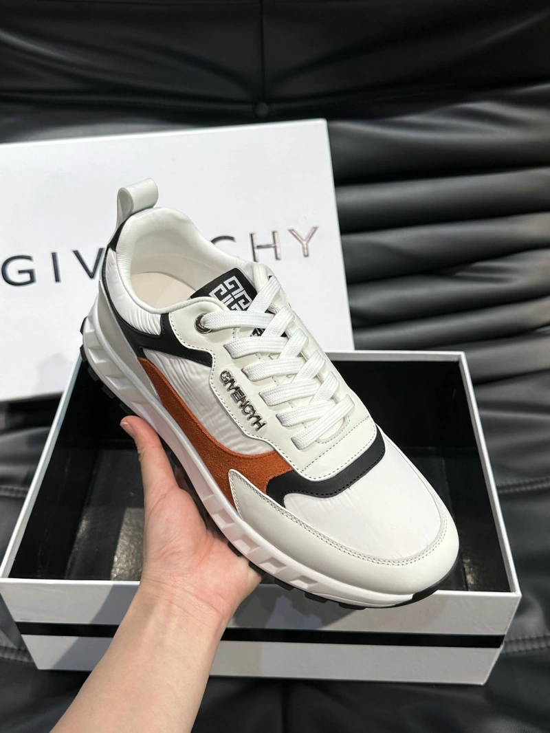 Gxvxnchy Sneakers UrbanStyle 154661