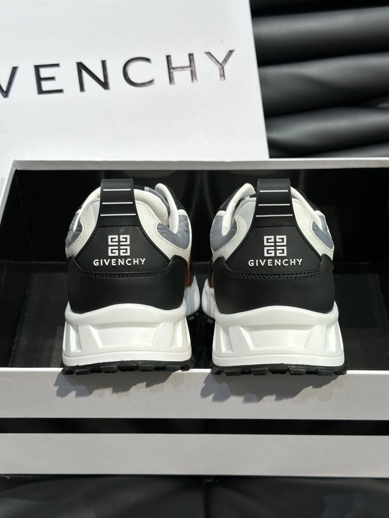 Gxvxnchy Sneakers SmartChoice 154666