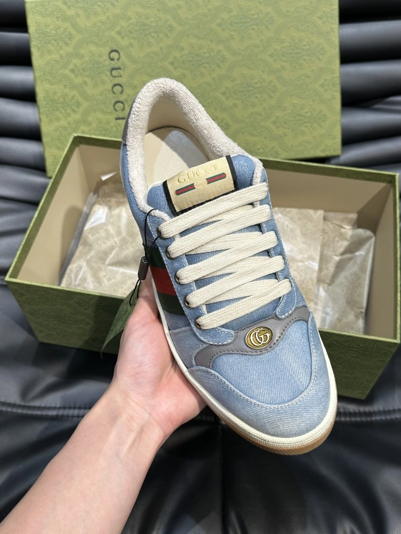 Versatile Gxccx Sneakers 165940