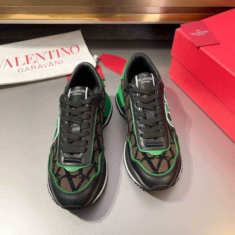 Unique Vxlxntino Sneakers 232896