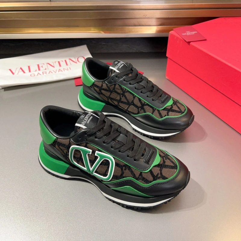 Unique Vxlxntino Sneakers 232896